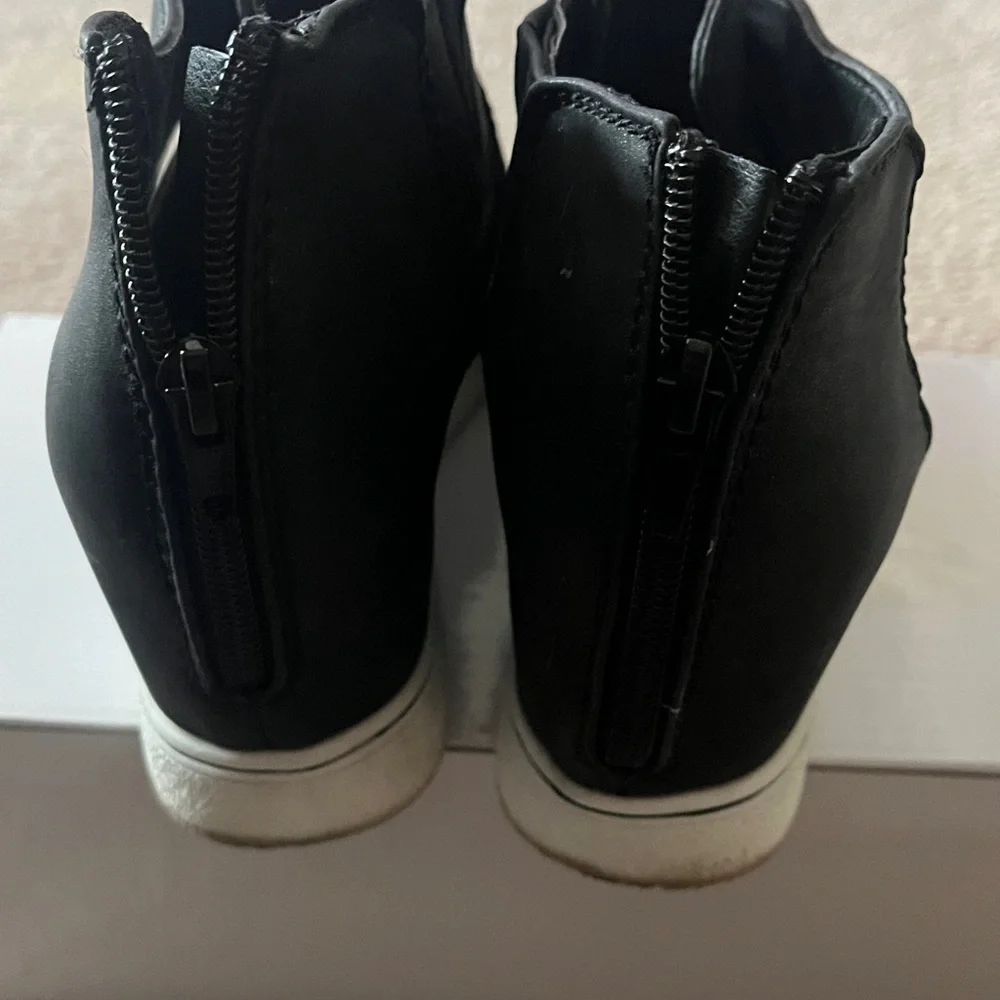 Black Women's High-Top Wedge Sandals